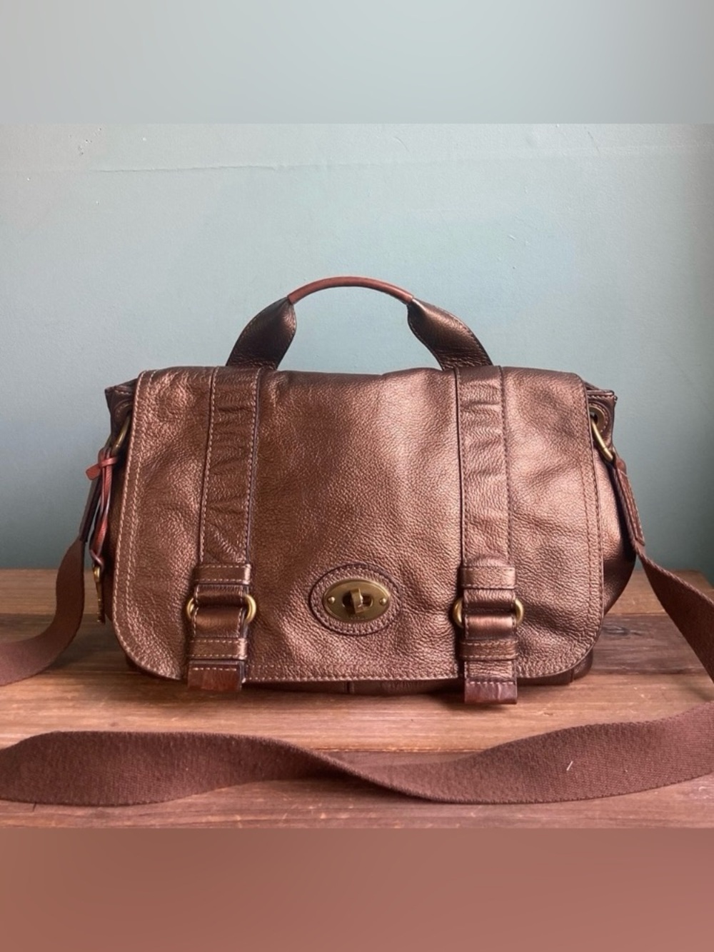 Vintage Fossil Pebble Leather
Crossbody Messenger Bag Metallic Bronze